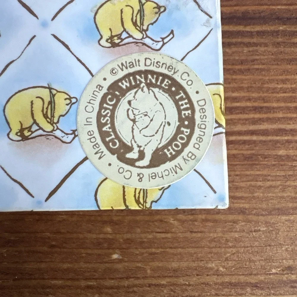 Winnie The Pooh Pencil Set Of 5 with Storage Box Disney Stationery Gift